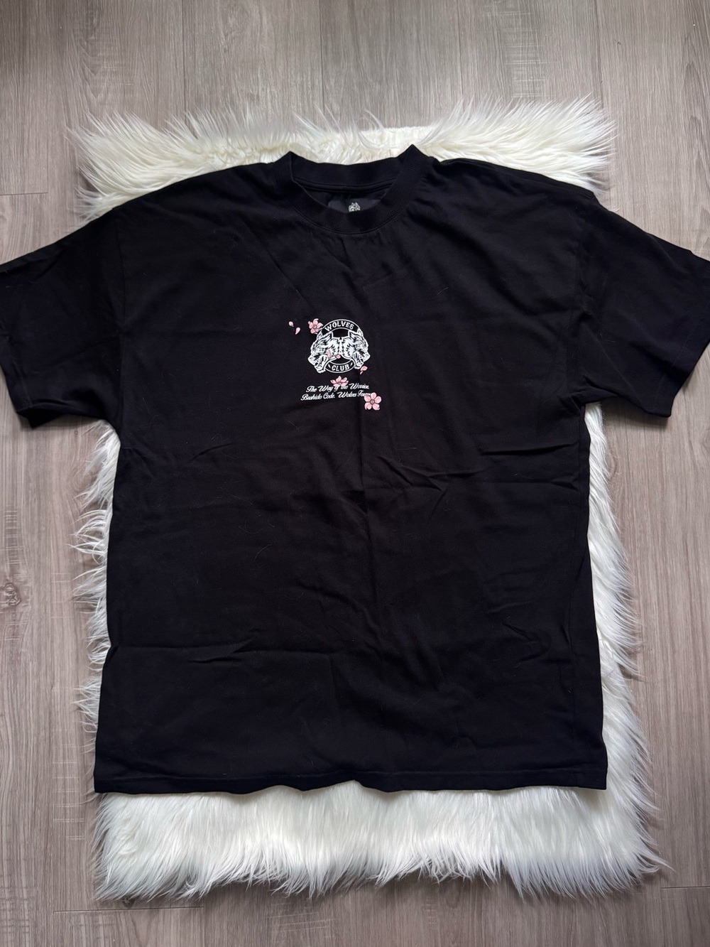 Darc Sport Black Short Sleeve Tee with Wolf design